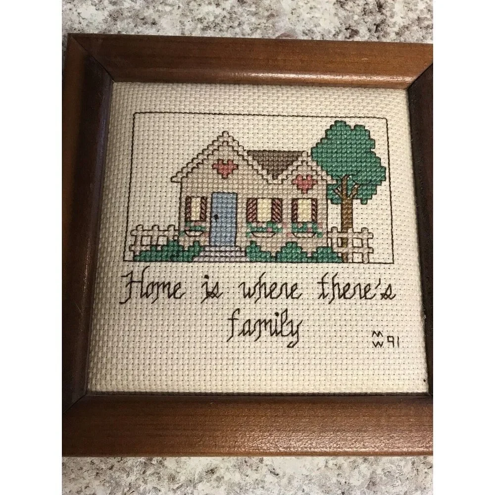 Framed Vintage 1991 Handmade Needlepoint “Home is where’s there’s family” 6x6”